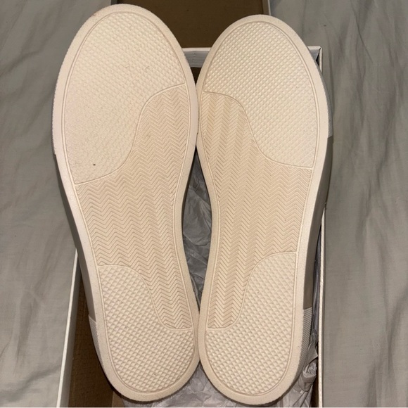 Steve Madden “Mirella” Sneaker - Picture 3 of 9